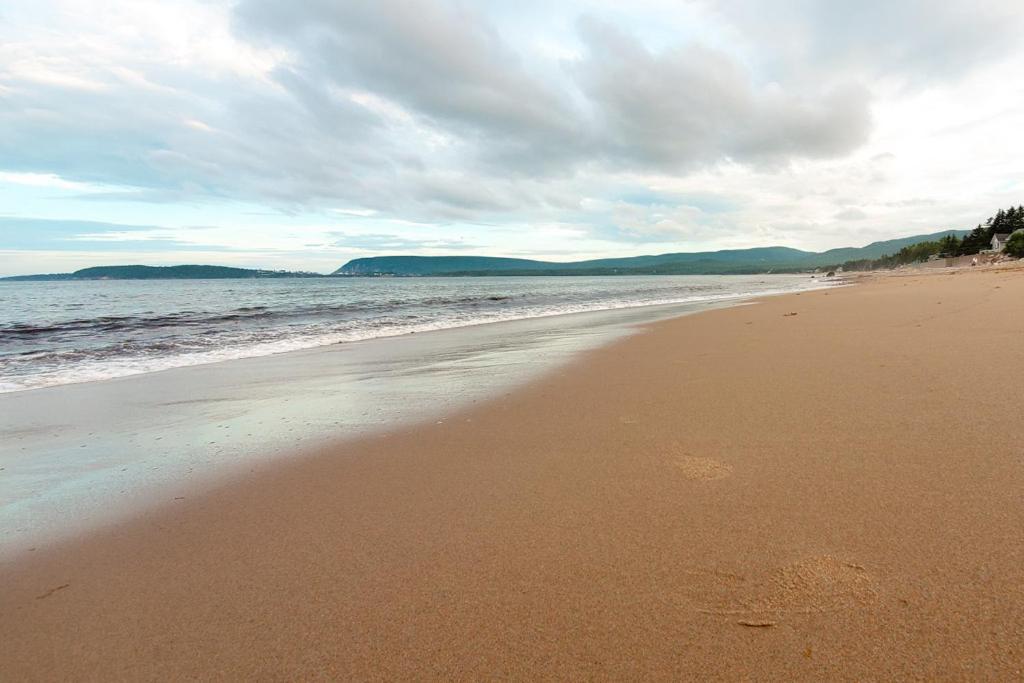 Glenghorm Beach Resort Ingonish Ngoại thất bức ảnh
